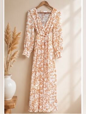 Pink Lily Wrap Maxi Dress White and Peach Floral Print Womens Small NWOT